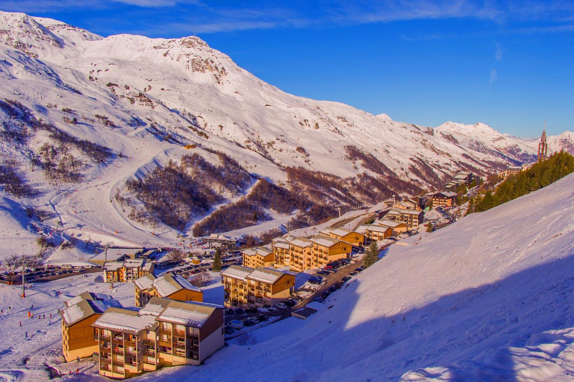 Azureva Les Menuires Aparthotel Saint-Martin-de-Belleville Εξωτερικό φωτογραφία
